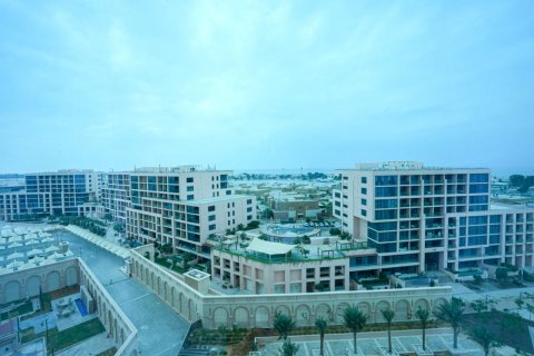 Apartment in The Marina, Abu Dhabi, UAE 1 bedroom, 93 sq.m. № 594966 - photo 2