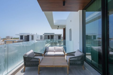 Commercial property in Ghantoot, Abu Dhabi, UAE 5 bedrooms, 425 sq.m. № 594967 - photo 9