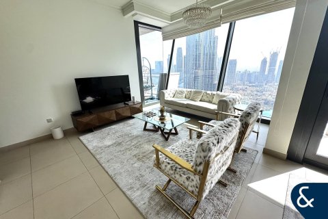 Apartamento para arrendamento em Downtown Dubai (Downtown Burj Dubai), Dubai, EAU 3 quartos, 169 m2 № 689016 - foto 2