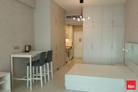 Снять в аренду квартиру в Пальма Джумейра, Дубай, ОАЭ 50.9м2, № 722443 - фото 3