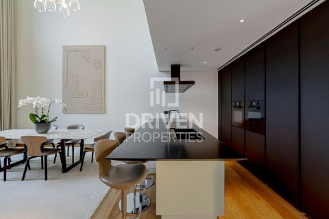 Villa sa Jumeirah, Dubai, UAE 3 silid-tulugan, 289 sq.m. № 654896 - larawan 8