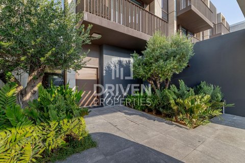 Villa sa Jumeirah, Dubai, UAE 3 silid-tulugan, 289 sq.m. № 654896 - larawan 18