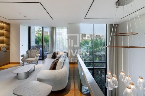 Villa sa Jumeirah, Dubai, UAE 3 silid-tulugan, 289 sq.m. № 654896 - larawan 30