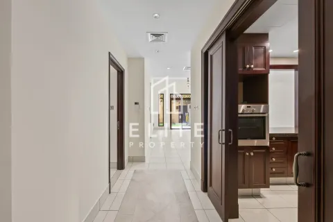 Appartamento in vendita a Old Town, Dubai, EAU 2 camere da letto, 282 mq. № 646592 - foto 15