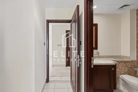 Appartamento in vendita a Old Town, Dubai, EAU 2 camere da letto, 282 mq. № 646592 - foto 8