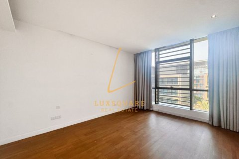 Huoneisto Al Wasl, Dubai, Arabiemiraatit 3 makuuhuonetta, 205 m2 № 764118 - kuva 10