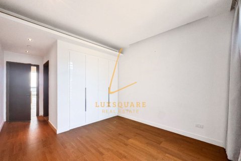 Huoneisto Al Wasl, Dubai, Arabiemiraatit 3 makuuhuonetta, 205 m2 № 764118 - kuva 18