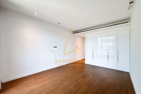 Huoneisto Al Wasl, Dubai, Arabiemiraatit 3 makuuhuonetta, 205 m2 № 764118 - kuva 12