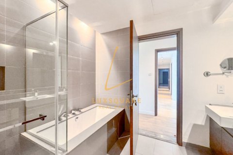 Huoneisto Al Wasl, Dubai, Arabiemiraatit 3 makuuhuonetta, 205 m2 № 764118 - kuva 16