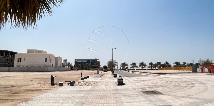 Maa asukohaga Abu Dhabi, AÜE: 2044 m² Nr 615111