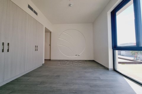 Townhouse de închiriat în Yas Island, Abu Dhabi, EAU 3 dormitoare, 169 mp.  №615108 - poză 7