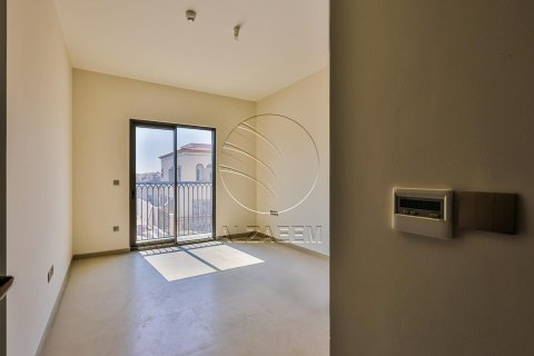 Řadový dům v Khalifa City, Abu Dhabi, SAE 3 ložnice, 172 m² Č.: 615109 - fotografie 17
