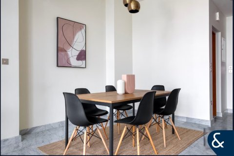 Apartament në DIFC, Dubai, Emiratet e Bashkuara Arabe 2 dhoma gjumi, 149 m2. № 667830 - Foto 13