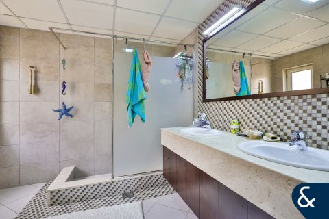 Vila di The Villa, Dubai, UAE 5 bilik tidur, 334 meter persegi № 667832 - foto 7