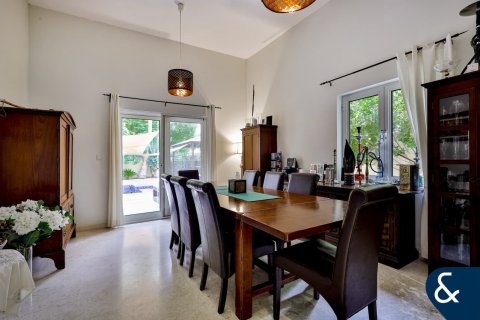 Vila di The Villa, Dubai, UAE 5 bilik tidur, 334 meter persegi № 667832 - foto 3