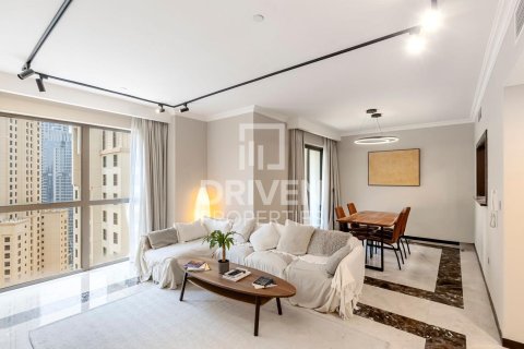 Apartman u Jumeirah Beach Residence, Dubai, UAE 136.2 m2, 2 spavaćih soba Br. 743383