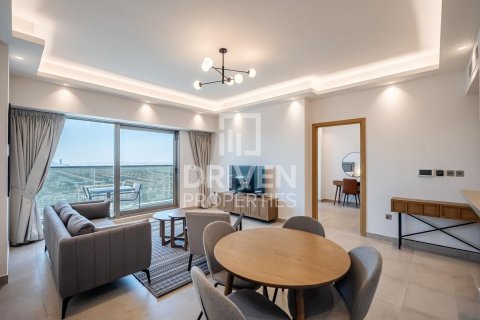 Apartman u gradu Jumeirah Lake Towers, Dubai, UAE 1 spavaća soba, 89.09 m2 Br. 767123 - Slika 2