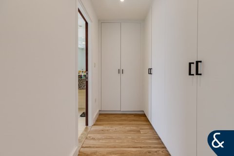 شقة للبيع في مساكن شاطئ جميرا، دبي، الإمارات العربية المتحدة 3 غرفة نوم ، 171 متر مربع ، رقم 666689 - صورة 18