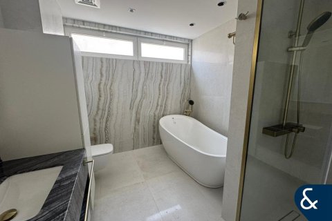 Villa in vendita a Jumeirah Park, Dubai, EAU 4 camere da letto, 454 mq. № 666687 - foto 5