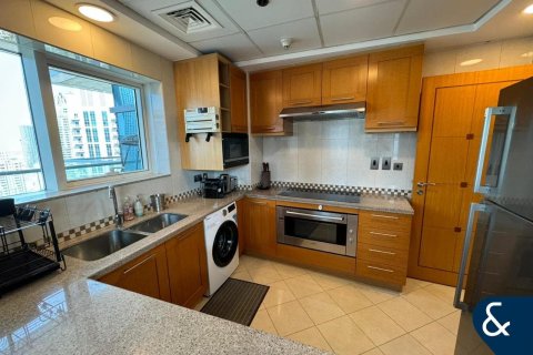 Apartmen di Dubai Marina, UAE 3 bilik tidur, 211 meter persegi № 666686 - foto 9