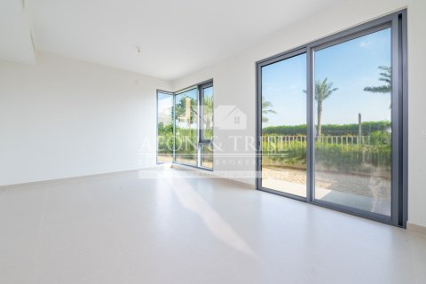 Villa te koop in Dubai Hills Estate, Dubai, VAE 4 slaapkamers, 304 vr.m., nr 648818 - foto 2