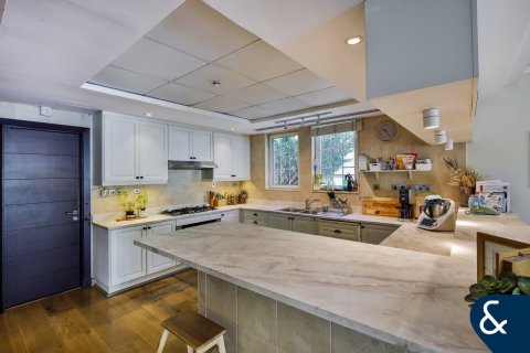 Huvila Jumeirah Park, Dubai, Arabiemiraatit 4 makuuhuonetta, 403 m2 № 667150 - kuva 6