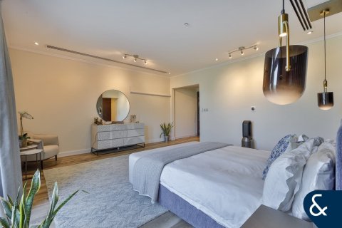 Huvila Jumeirah Park, Dubai, Arabiemiraatit 4 makuuhuonetta, 403 m2 № 667150 - kuva 14