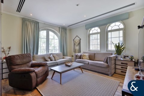 Huvila Jumeirah Park, Dubai, Arabiemiraatit 4 makuuhuonetta, 403 m2 № 667150 - kuva 16