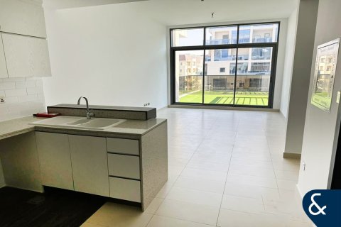 Appartamento in vendita a Motor City, Dubai, EAU 1 camera da letto, 113 mq. № 667152 - foto 1