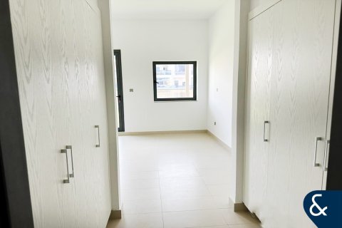 Appartamento in vendita a Motor City, Dubai, EAU 1 camera da letto, 113 mq. № 667152 - foto 7