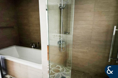 Appartamento in vendita a Motor City, Dubai, EAU 1 camera da letto, 113 mq. № 667152 - foto 6