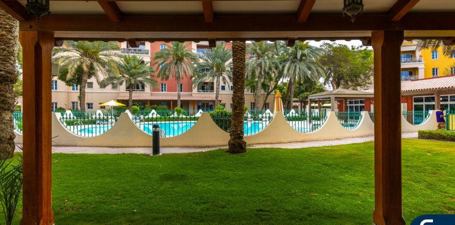 آپارتمان در Green Community، Dubai ، امارات متحده عربی 2 خوابه ، 202 متر مربع.  شماره 667154