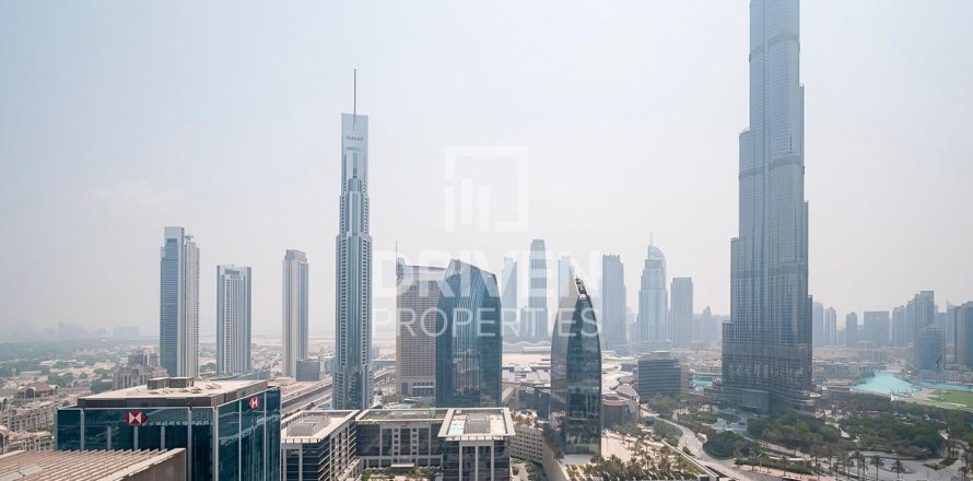 Huoneisto Downtown Dubai (Downtown Burj Dubai), Dubai, Arabiemiraatit 2 makuuhuonetta, 157.84 m2 № 761706