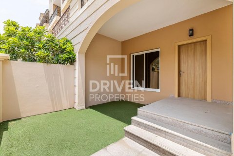 Villa till försäljning i Jumeirah Village Circle, Dubai, UAE 4 sovrum, 376 kvm Nr. 654406 - fotografi 2