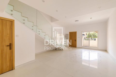 Villa till försäljning i Jumeirah Village Circle, Dubai, UAE 4 sovrum, 376 kvm Nr. 654406 - fotografi 6