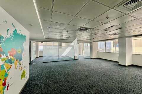 Oficiu de închiriat în Dubai, EAU 179.6 mp.  №657060 - poză 7