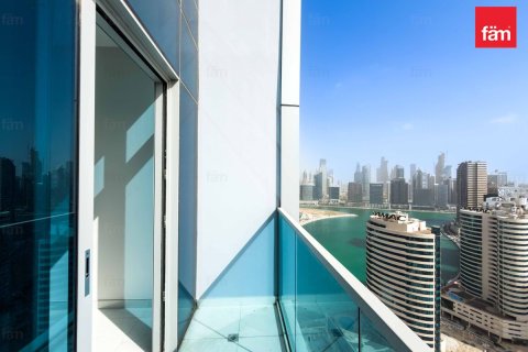 Apartemen di Business Bay, Dubai, UEA 2 kamar tidur, 108 m2 nomor 695087 - foto 17