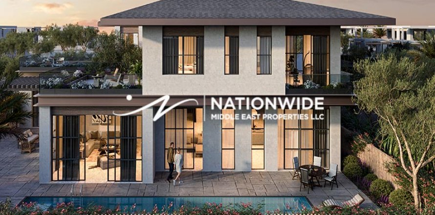 Villa in Abu Dhabi, VAE: 4 Schlafzimmer, 669 m2 Nr. 610655