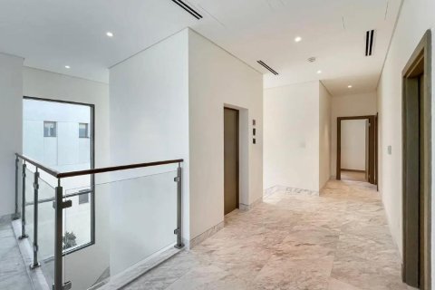 Villa te huur in Mohammed Bin Rashid City, Dubai, VAE 4 slaapkamers, 627.03 vr.m., nr 750501 - foto 9