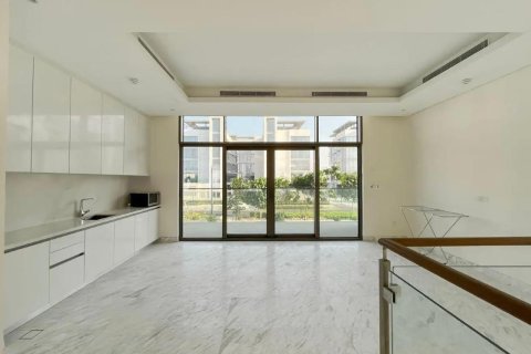 Villa te huur in Mohammed Bin Rashid City, Dubai, VAE 4 slaapkamers, 627.03 vr.m., nr 750501 - foto 10