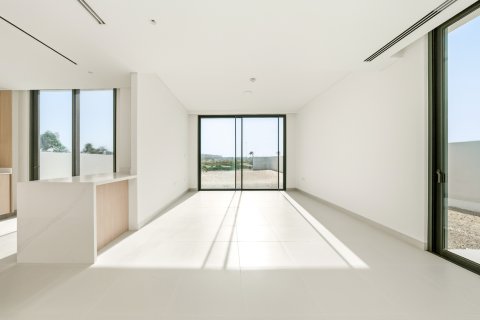 Huvila Dubai South (Dubai World Central), Arabiemiraatit 4 makuuhuonetta, 729.87 m2 № 750486 - kuva 2