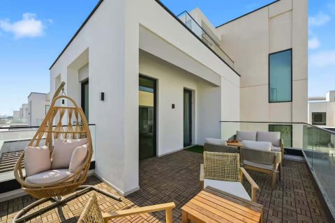 Radhus uthyres i Arabian Ranches 3, Dubai, UAE 4 sovrum, 380.72 kvm Nr. 750484 - fotografi 5