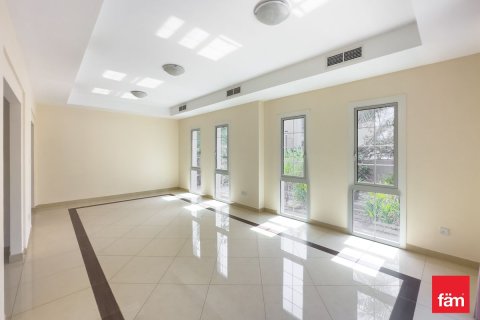 Βίλα σε Dubai, ΗΑΕ 3 υπνοδωμάτια, 677.7 τ.μ. Αρ. 701424 - φωτογραφία 17
