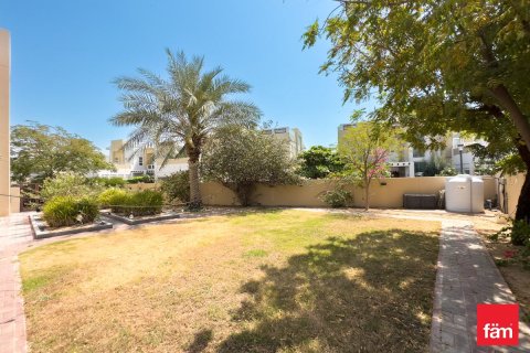 Βίλα σε Dubai, ΗΑΕ 3 υπνοδωμάτια, 677.7 τ.μ. Αρ. 701424 - φωτογραφία 24