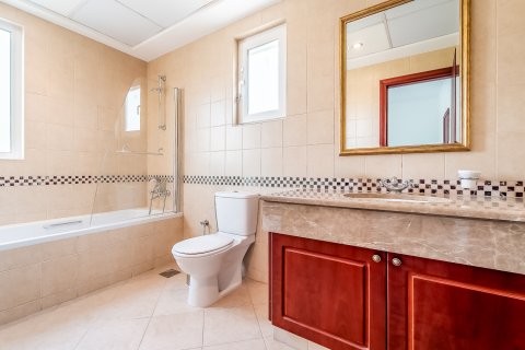 Vila u Arabian Ranches, Dubai, UAE 5 spavaćih soba, 445.81 m2 Br. 750956 - fotografija 21