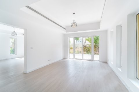 Vila u Arabian Ranches, Dubai, UAE 5 spavaćih soba, 445.81 m2 Br. 750956 - fotografija 7