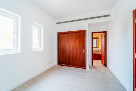 Vila u Arabian Ranches, Dubai, UAE 5 spavaćih soba, 445.81 m2 Br. 750956 - fotografija 15