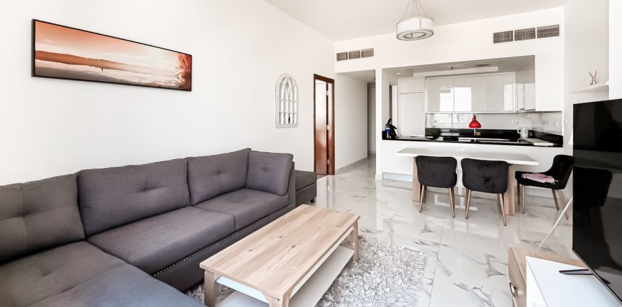 Apartment sa Business Bay, Dubai, UAE 2 silid-tulugan, 126.21 sq.m. № 750961