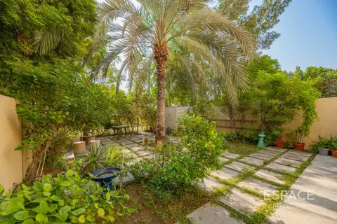 Villa til leje i The Springs, Dubai, UAE 3 soveværelser, 219 kvm № 649991 - foto 19