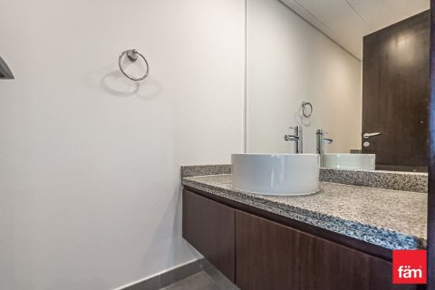 Dubai, UAE의 임대용 타운하우스 침실 3개, 187.2제곱미터 번호 652451 - 사진 14